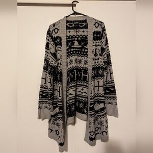 Torrid Gray and Black Patterned Cardigan